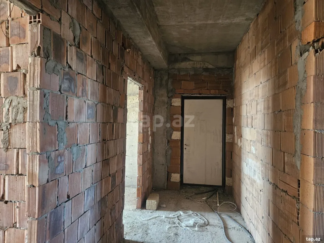 Satılır 3 otaqlı yeni tikili 88 m²