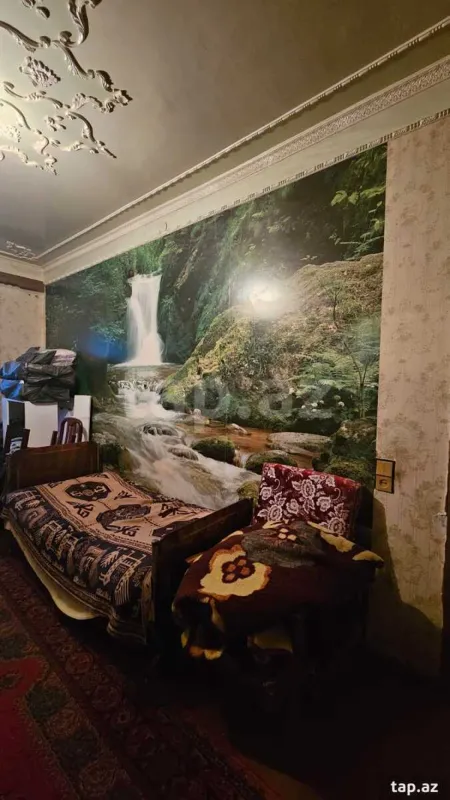 Satılır 4 otaqlı mənzil 110 m²