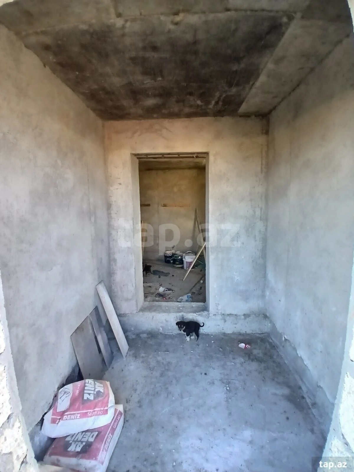 Satılır 6 otaqlı həyət evi