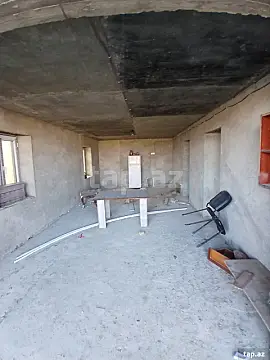 Satılır 6 otaqlı həyət evi