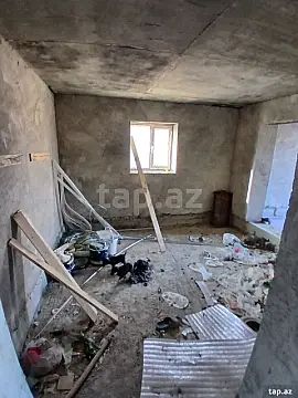 Satılır 6 otaqlı həyət evi