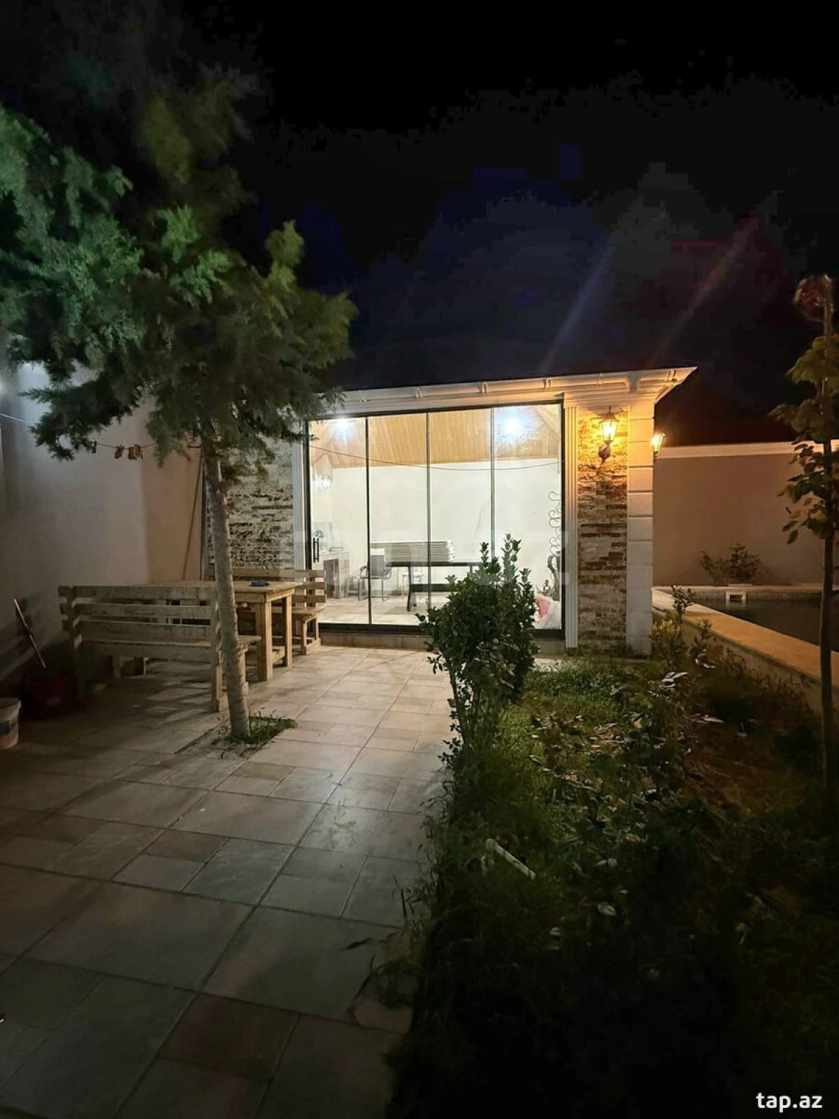 Kirayə verilir 3 otaqlı həyət evi