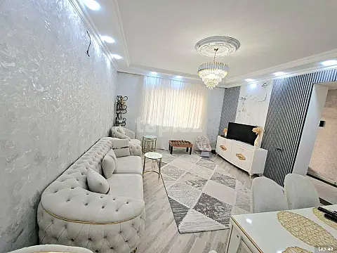 Kirayə verilir 3 otaqlı həyət evi