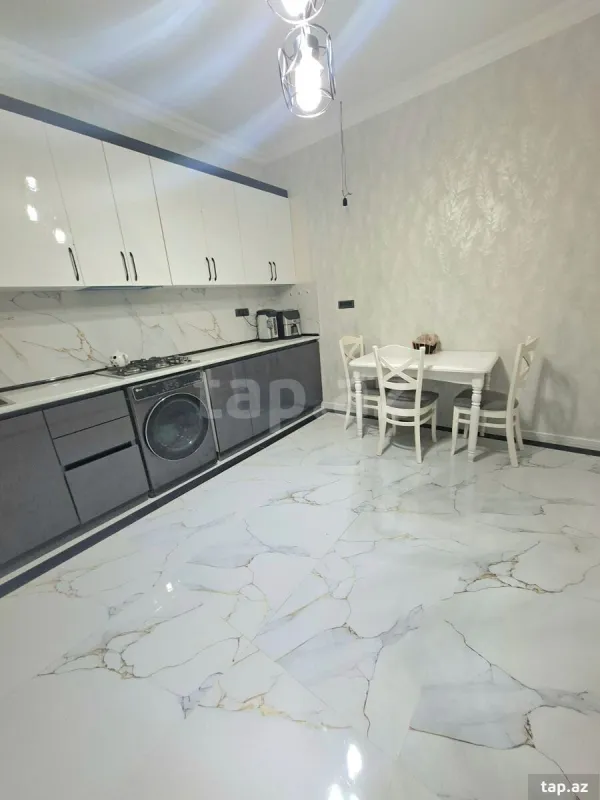 Kirayə verilir 3 otaqlı həyət evi