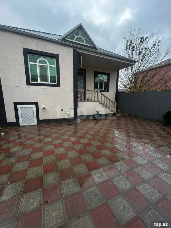 Satılır 3 otaqlı həyət evi