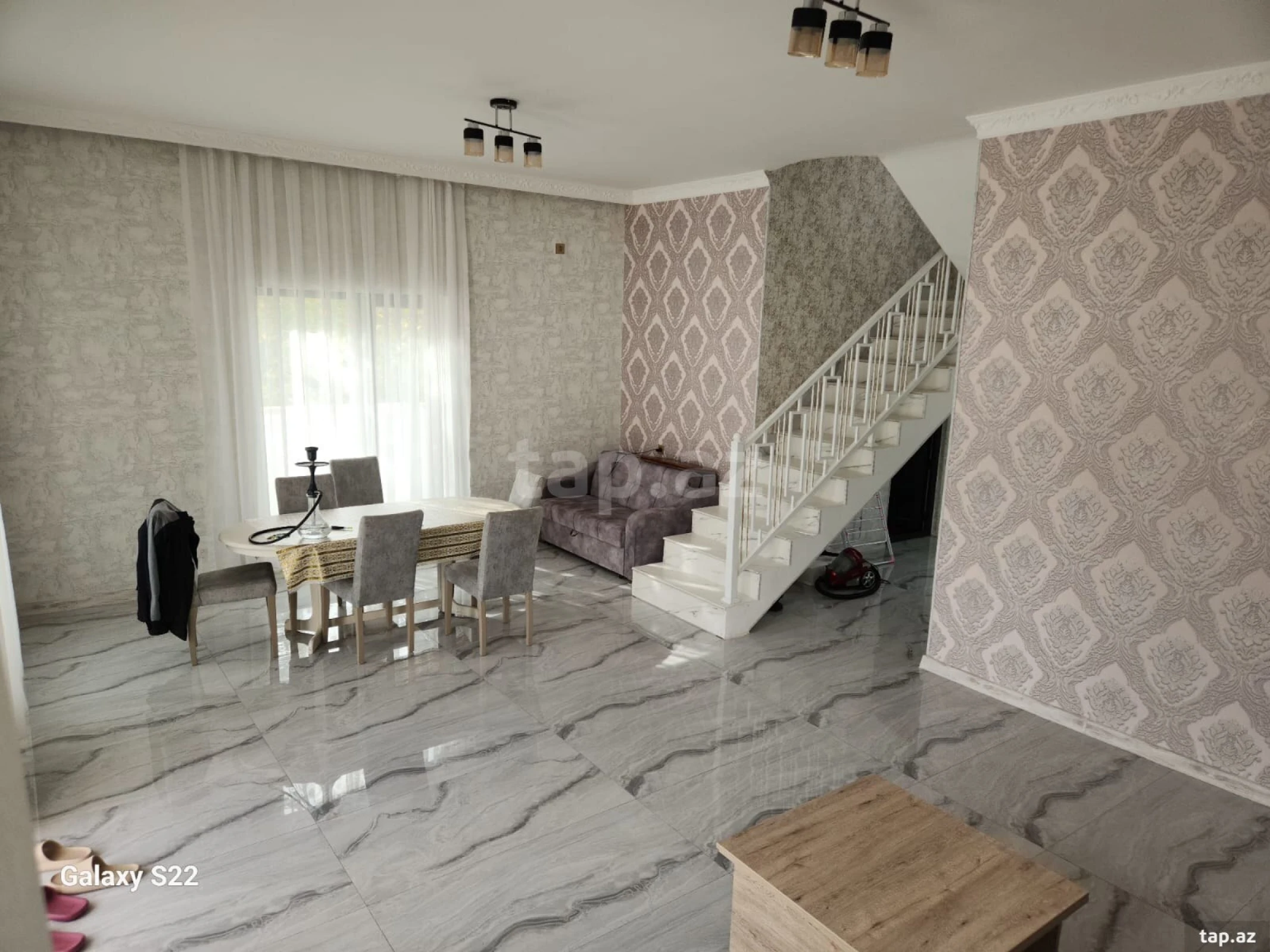 Kirayə verilir 4 otaqlı həyət evi