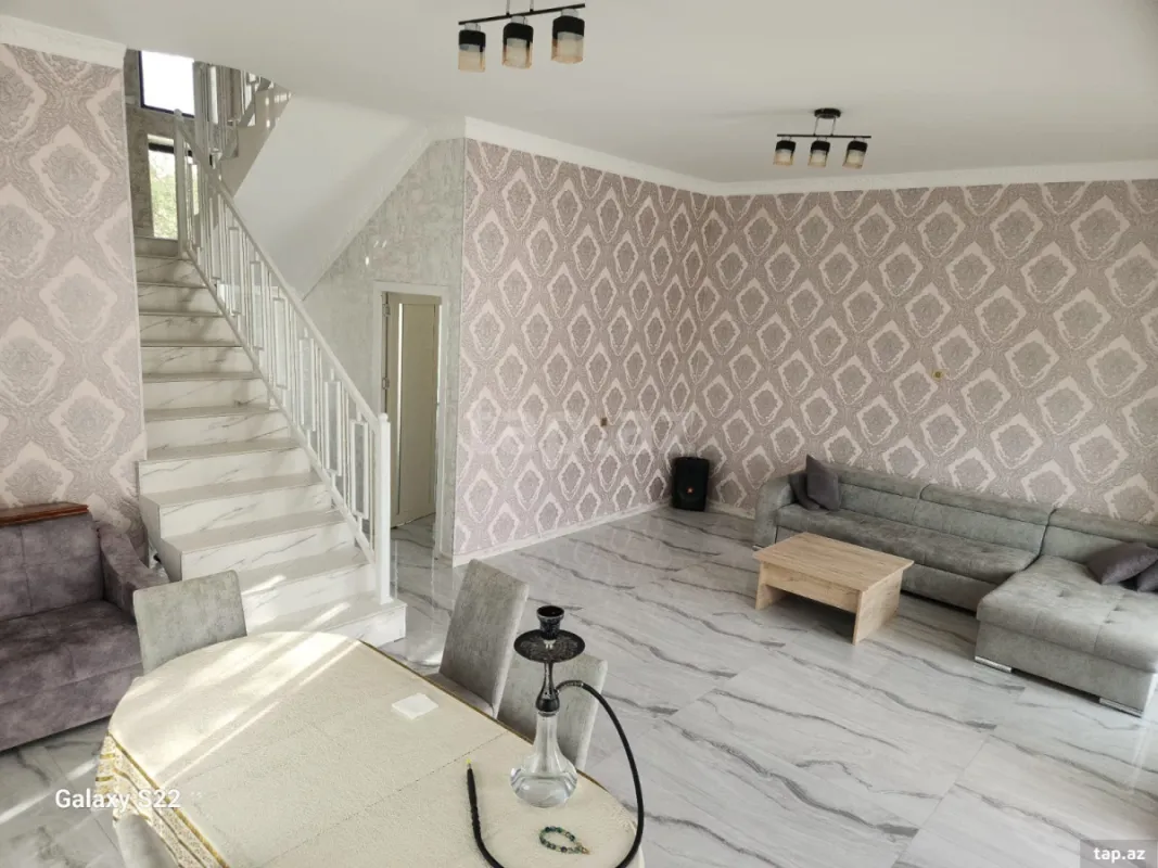 Kirayə verilir 4 otaqlı həyət evi