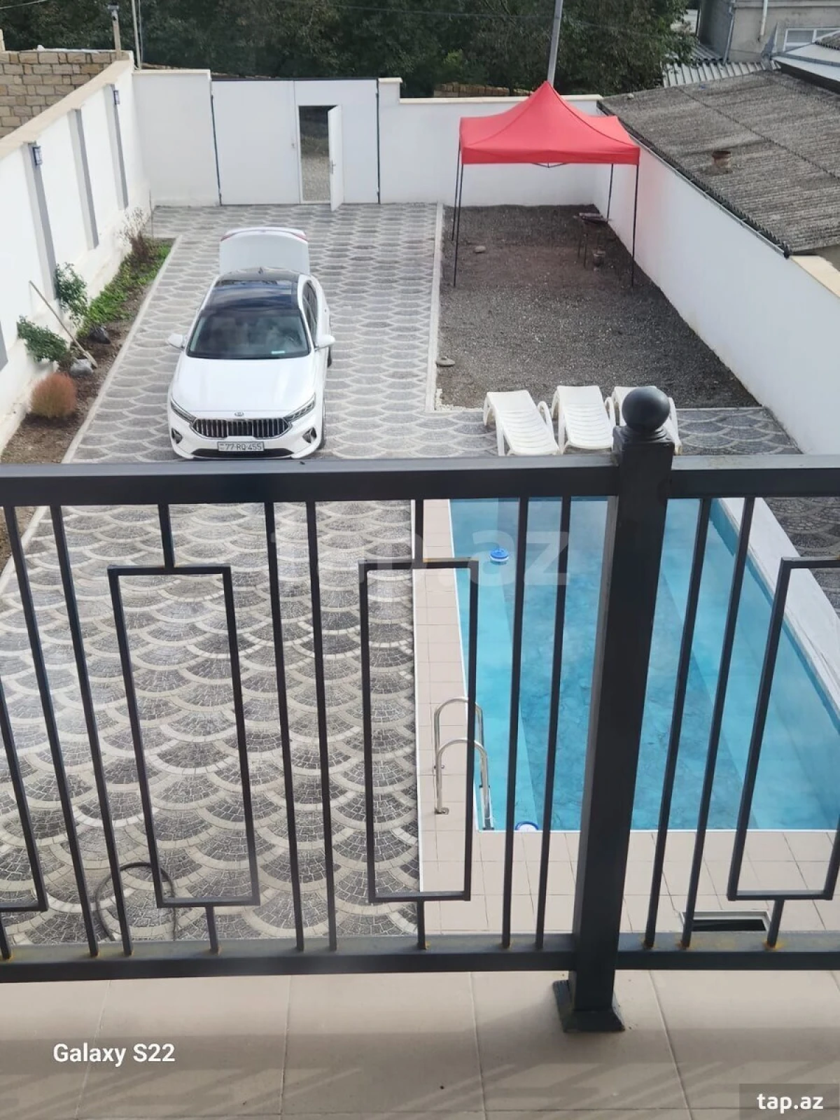 Kirayə verilir 4 otaqlı həyət evi