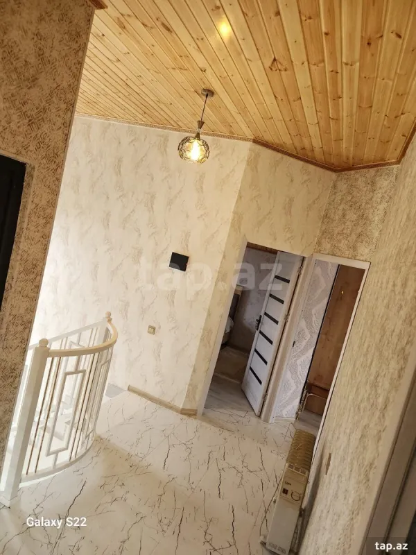 Kirayə verilir 4 otaqlı həyət evi