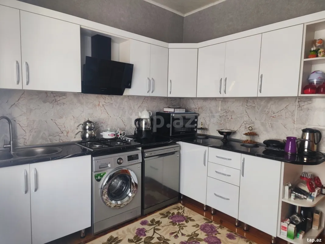 Satılır 3 otaqlı həyət evi