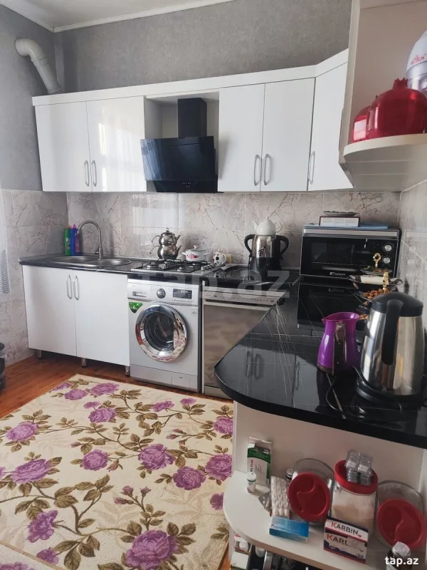 Satılır 3 otaqlı həyət evi