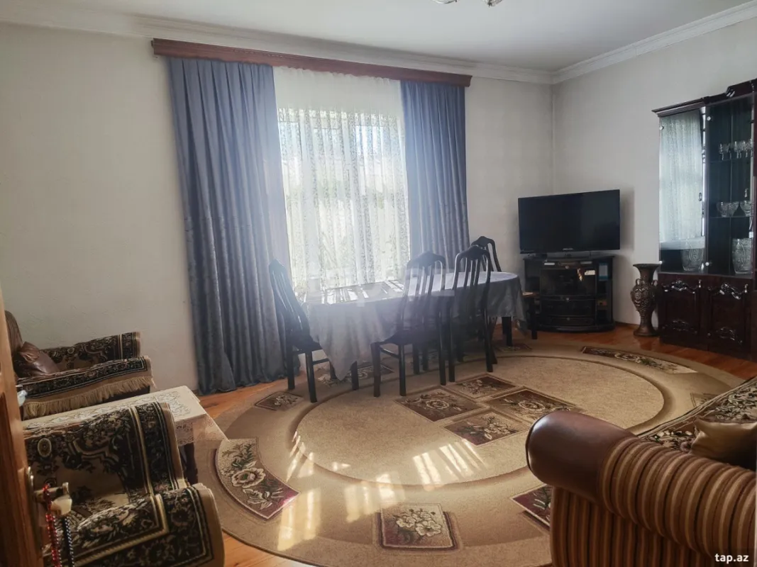 Satılır 3 otaqlı həyət evi
