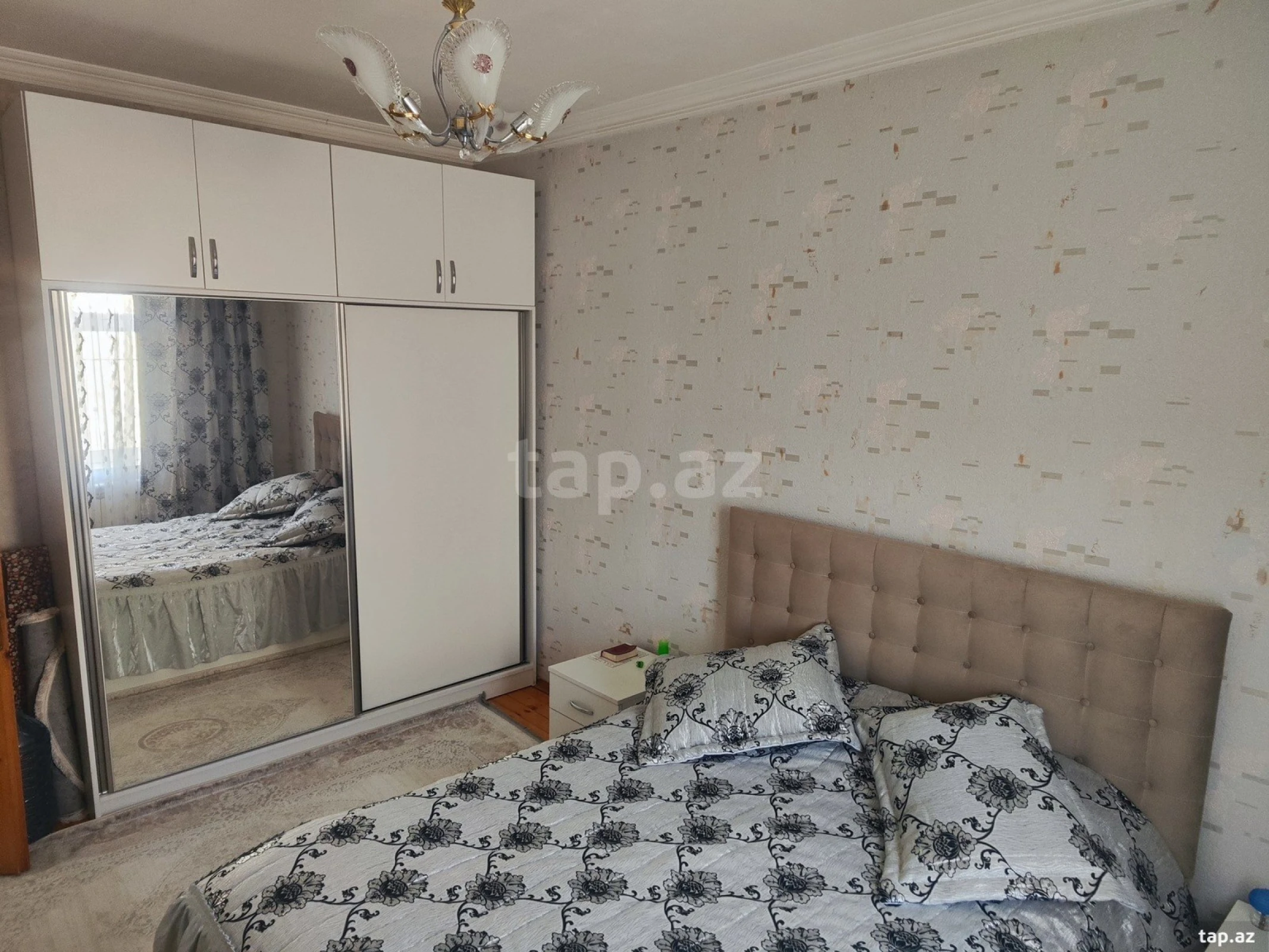 Satılır 3 otaqlı həyət evi