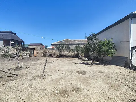 Satılır 3 otaqlı həyət evi