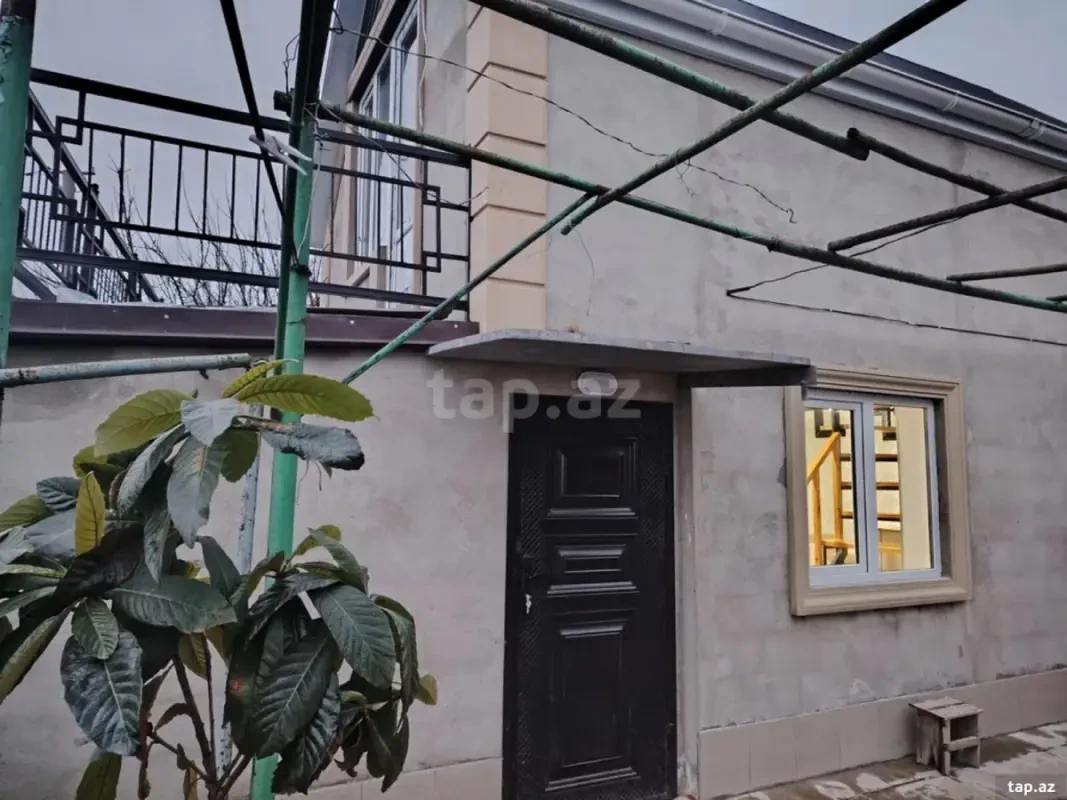 Kirayə verilir 2 otaqlı həyət evi 60 m²
