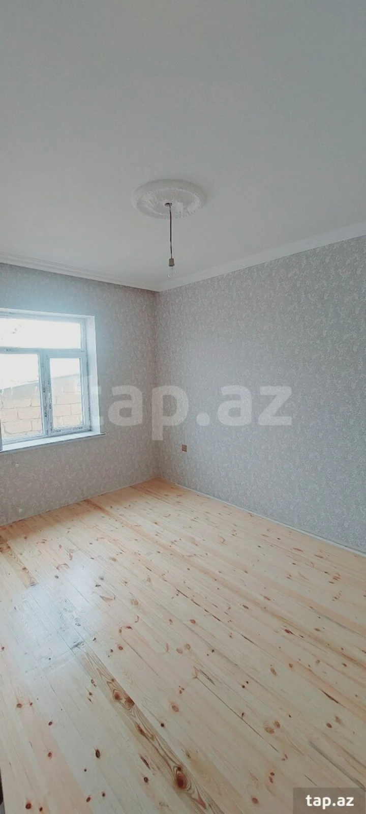 Satılır 4 otaqlı həyət evi