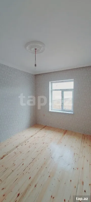 Satılır 4 otaqlı həyət evi