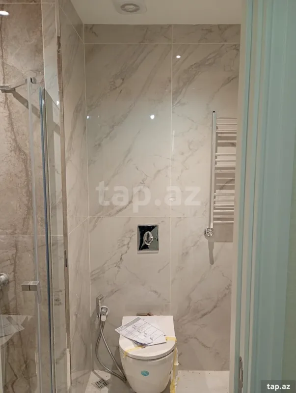 Satılır 3 otaqlı yeni tikili 83 m²