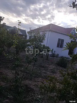 Satılır 3 otaqlı həyət evi