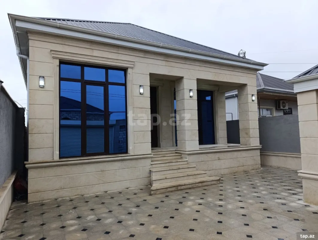 Satılır 4 otaqlı həyət evi