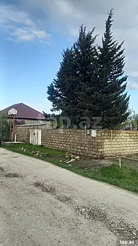 Satılır 4 otaqlı həyət evi