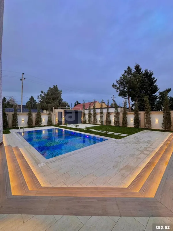 Satılır 5 otaqlı həyət evi