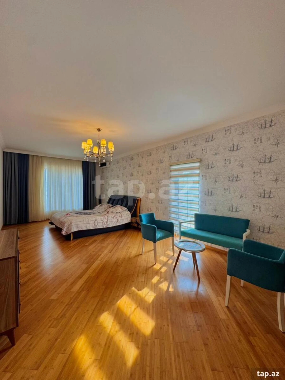 Satılır 6 otaqlı həyət evi