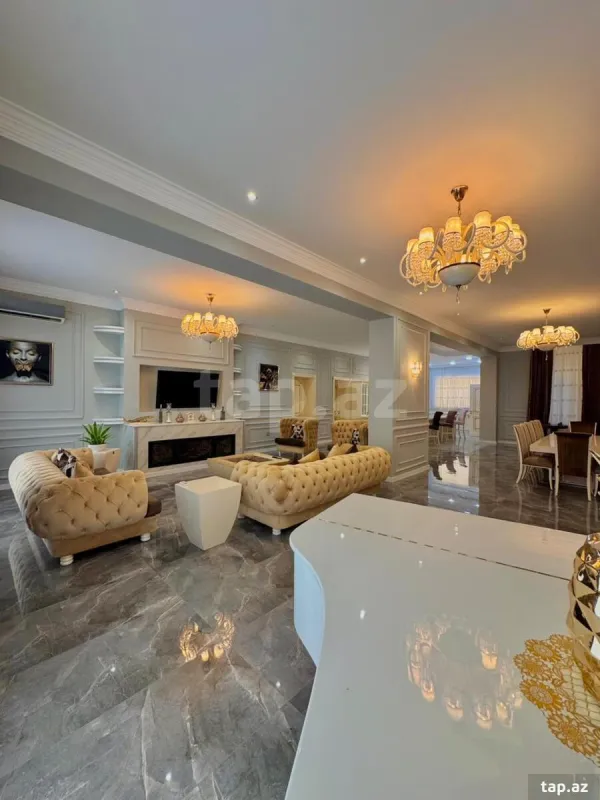 Satılır 6 otaqlı həyət evi