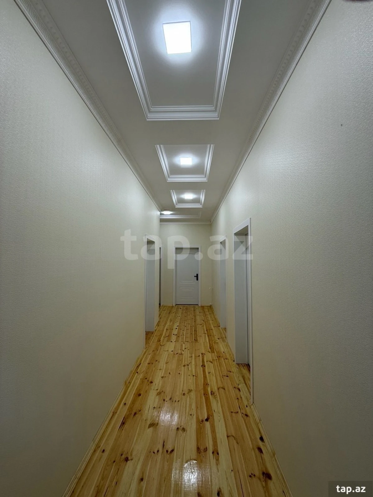 Satılır 4 otaqlı həyət evi