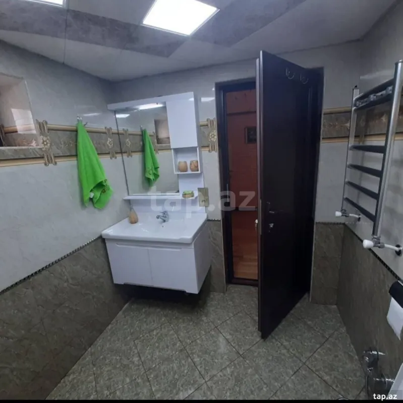 Kirayə verilir 2 otaqlı həyət evi 150 m²