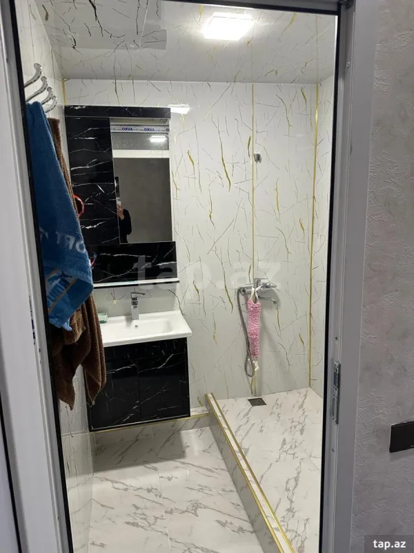 Satılır 4 otaqlı həyət evi 130 m²