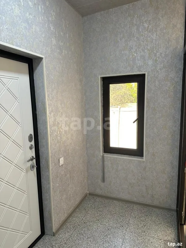 Satılır 4 otaqlı həyət evi 130 m²