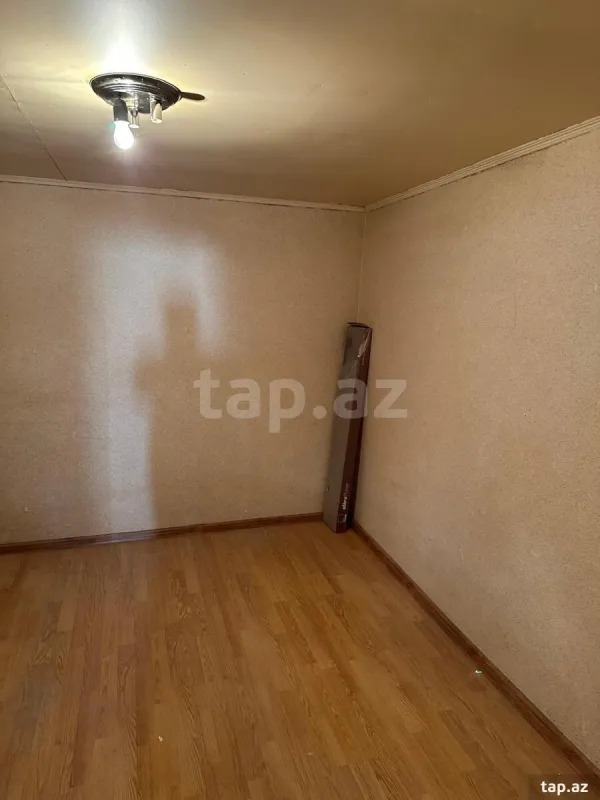 Satılır 4 otaqlı həyət evi 130 m²