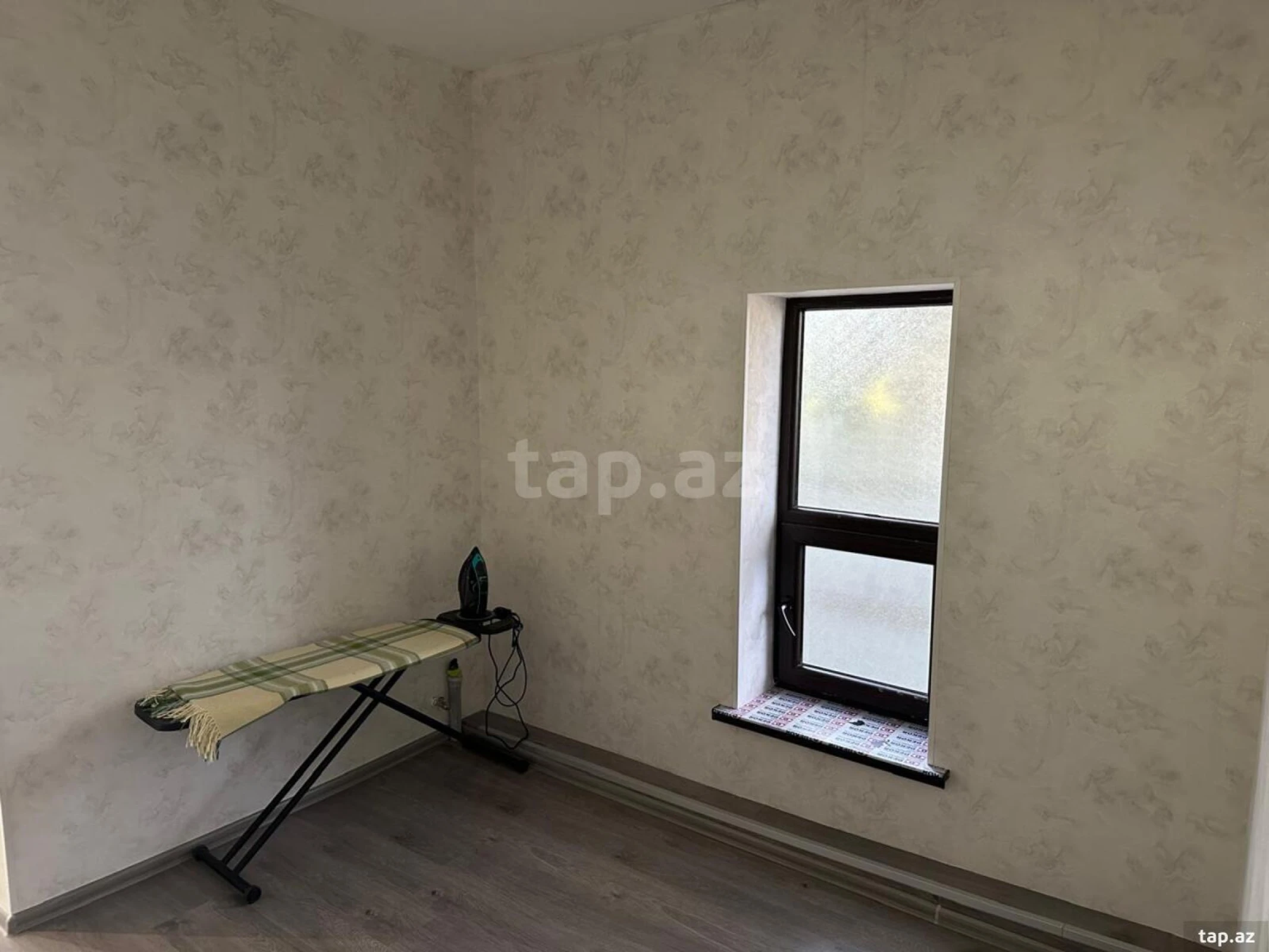 Satılır 4 otaqlı həyət evi 130 m²