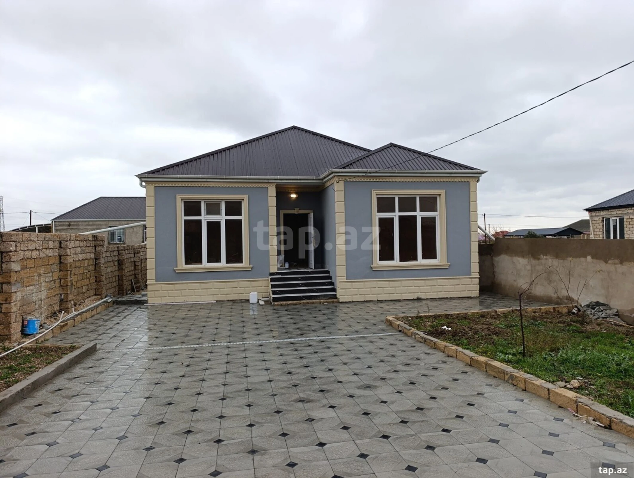 Satılır 3 otaqlı həyət evi 110 m²