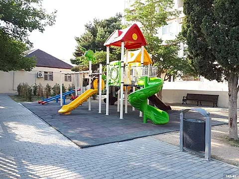 Satılır 4 otaqlı mənzil 90 m²