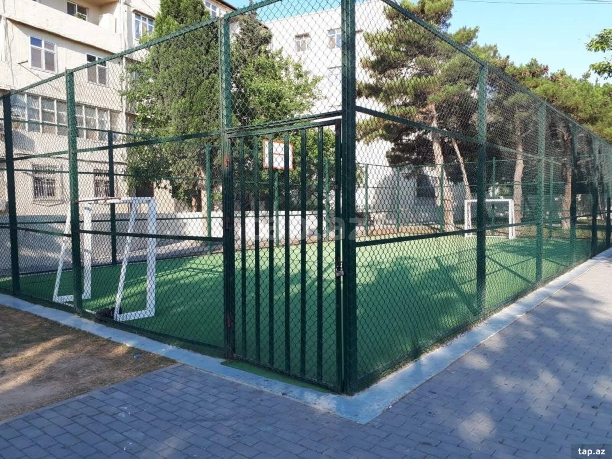 Satılır 4 otaqlı mənzil 90 m²