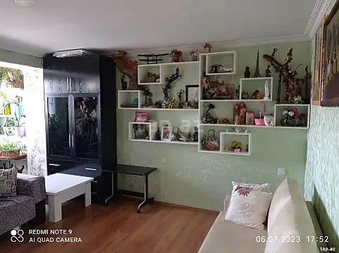 Satılır 4 otaqlı mənzil 90 m²