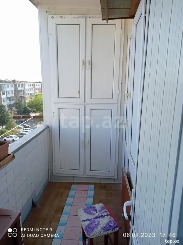 Satılır 4 otaqlı mənzil 90 m²