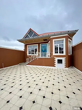 Satılır 3 otaqlı həyət evi