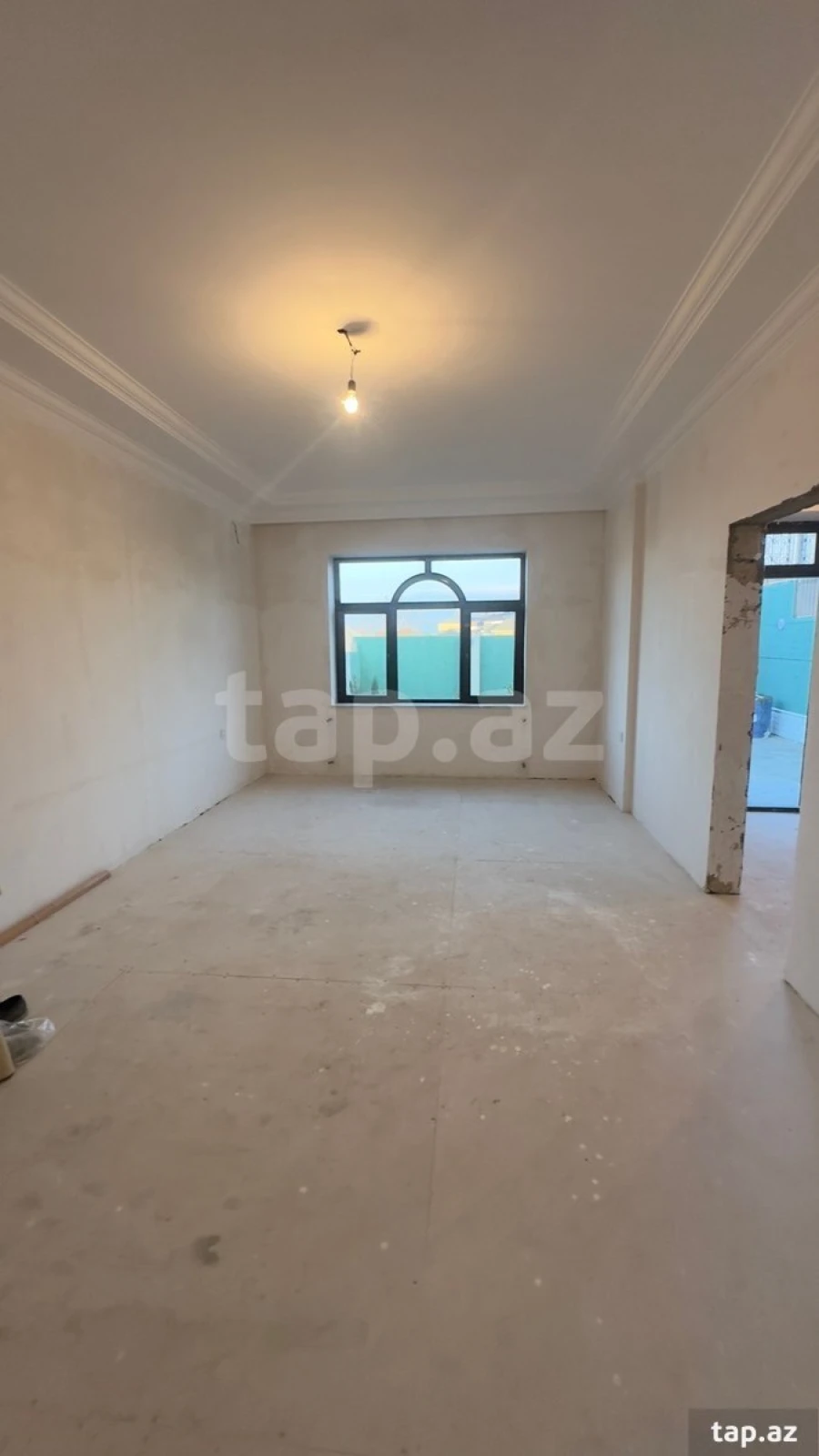 Satılır 5 otaqlı həyət evi