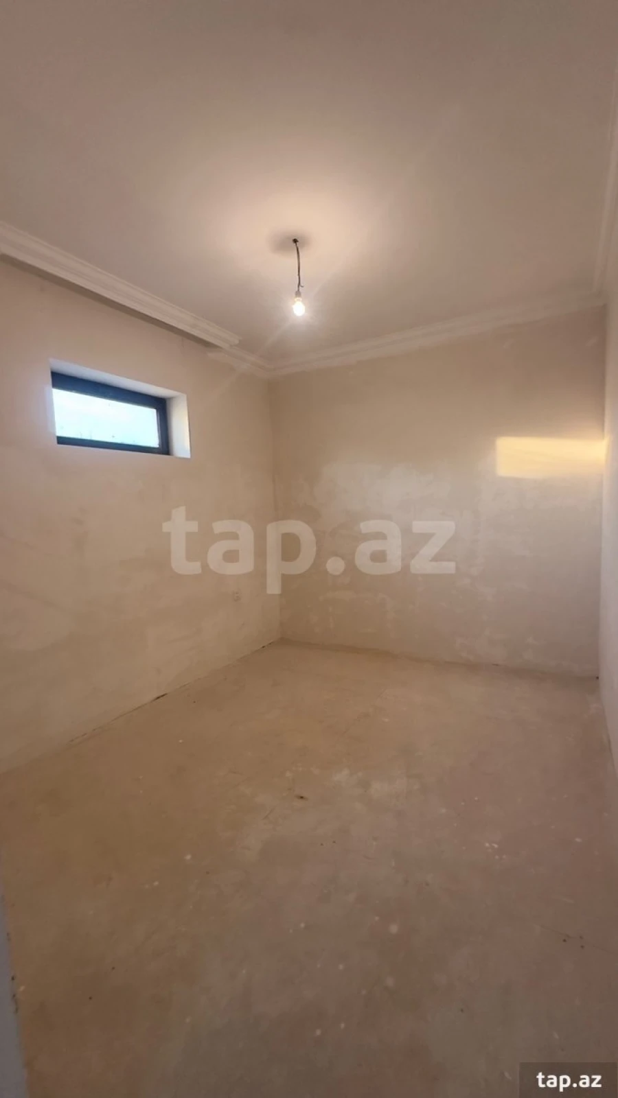 Satılır 5 otaqlı həyət evi