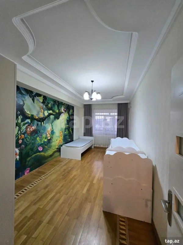 Satılır 3 otaqlı yeni tikili 122 m²