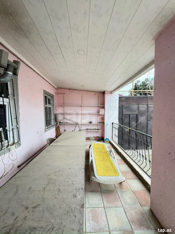 Satılır 4 otaqlı həyət evi