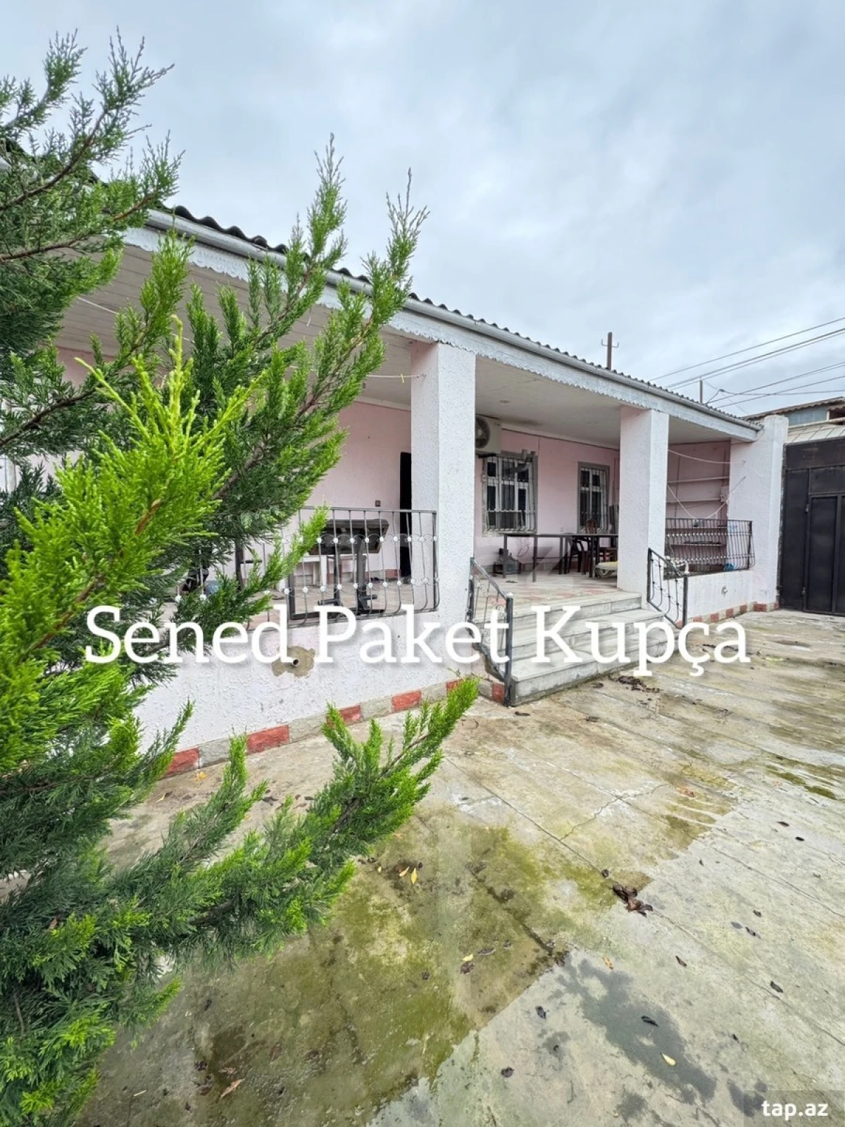 Satılır 4 otaqlı həyət evi