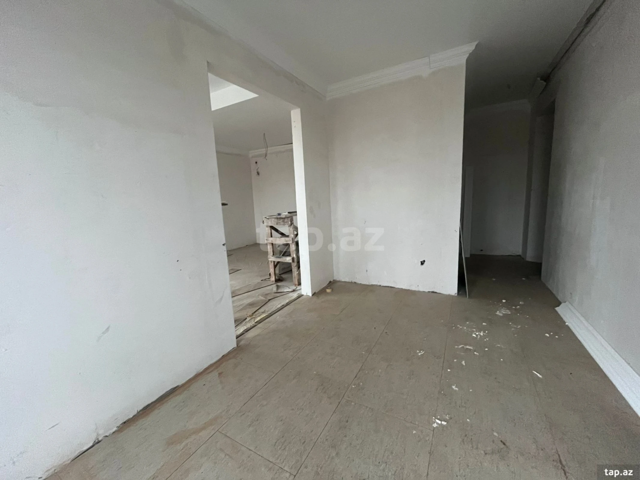 Satılır 3 otaqlı həyət evi