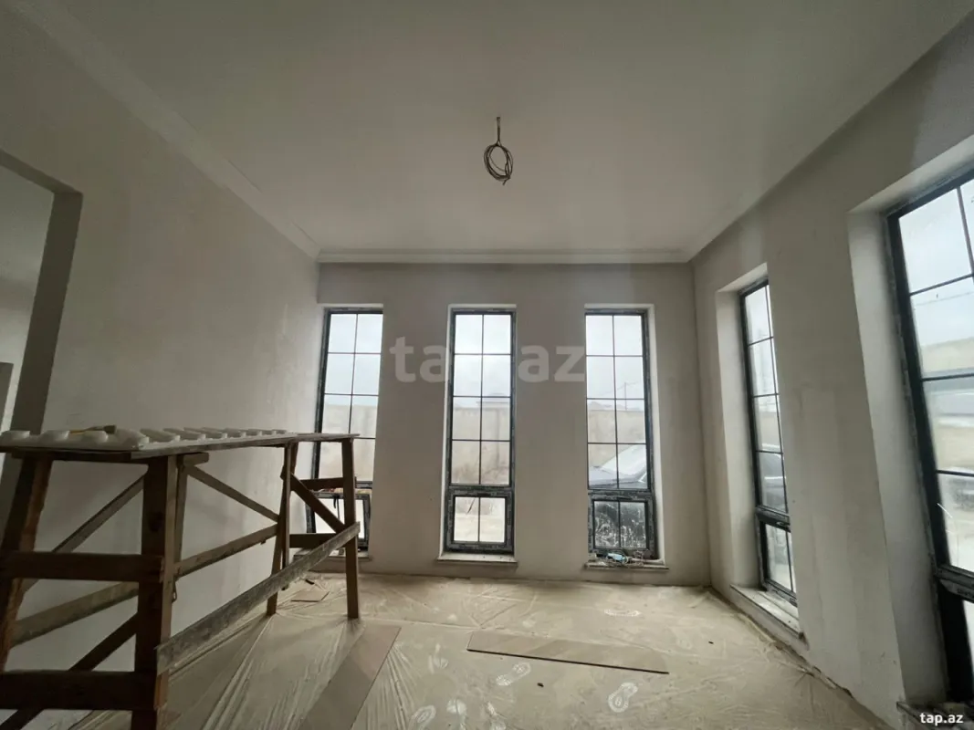 Satılır 3 otaqlı həyət evi