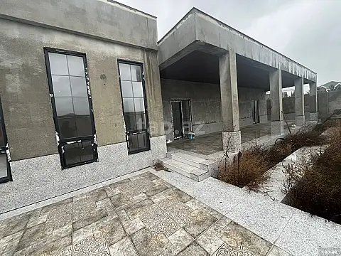 Satılır 3 otaqlı həyət evi