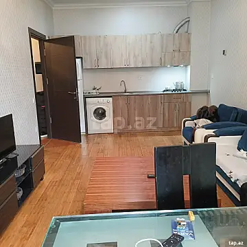 Kirayə verilir 2 otaqlı yeni tikili 75 m²