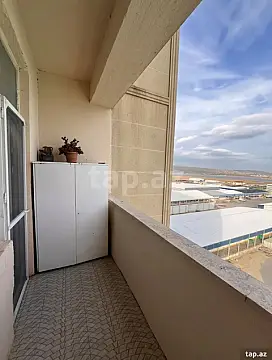 Satılır 3 otaqlı yeni tikili 90 m²